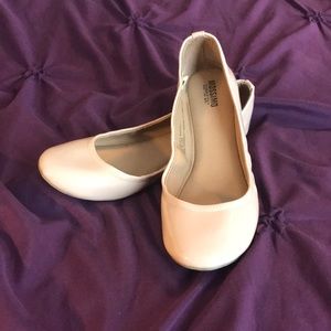 Mission Patent Flats